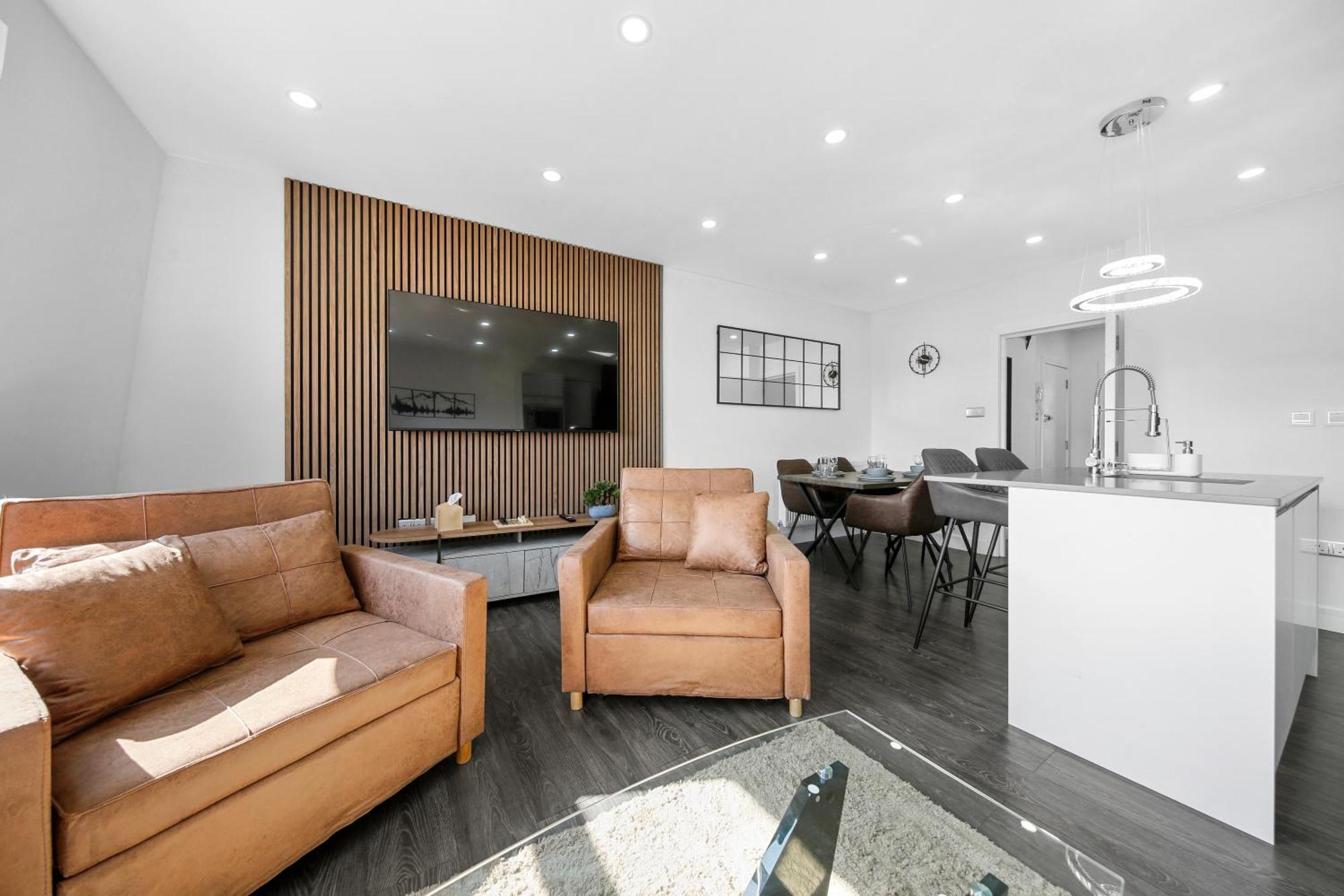 Skyline Tower Bridge Apartment