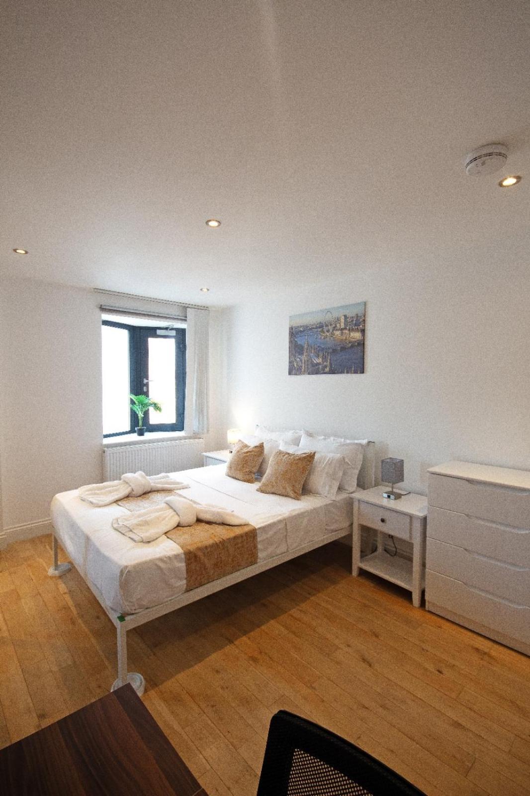 Hoxton 2 Bdr 2 Bath Balcony * London