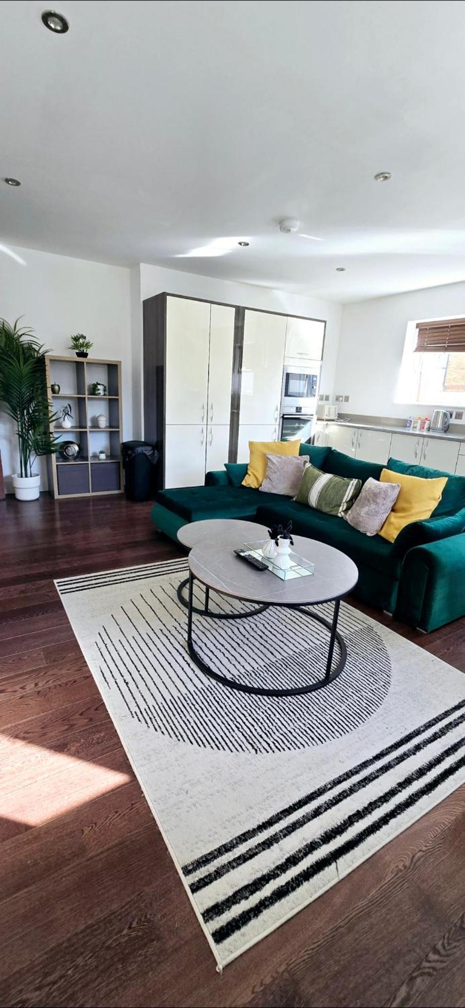 Luxury 2 Bedroom Apartment London