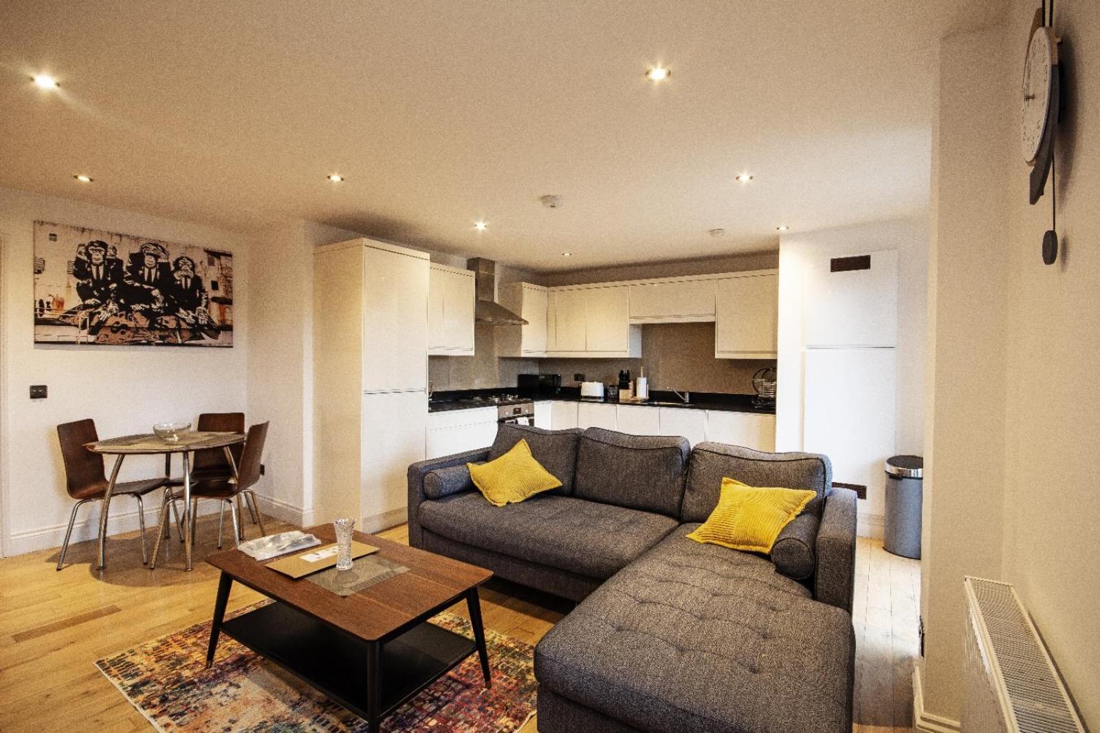Apartment Hoxton 2 Bdr 2 Bath Balcony London