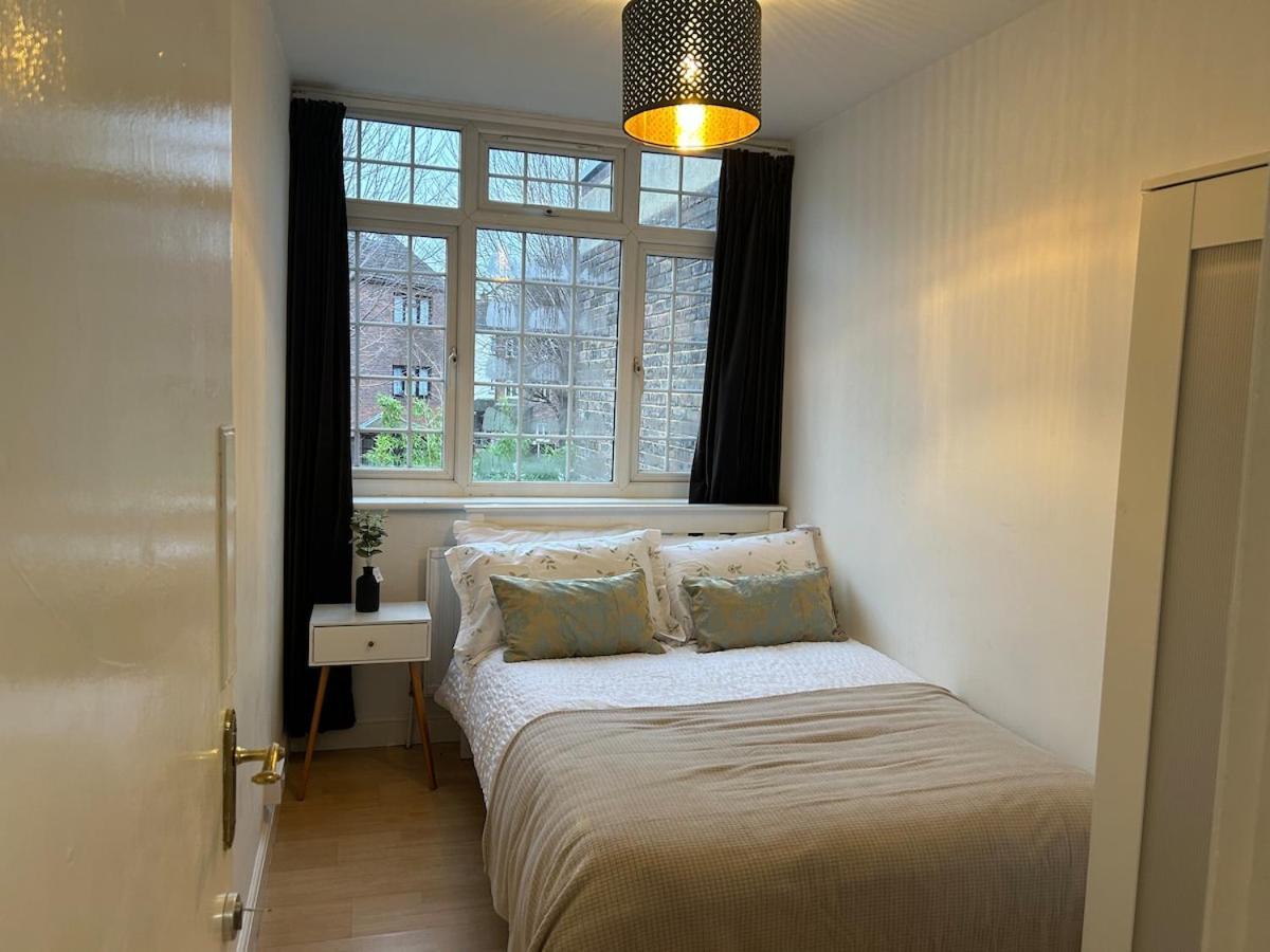 Modern, Elegant & Stylish House Apartment London