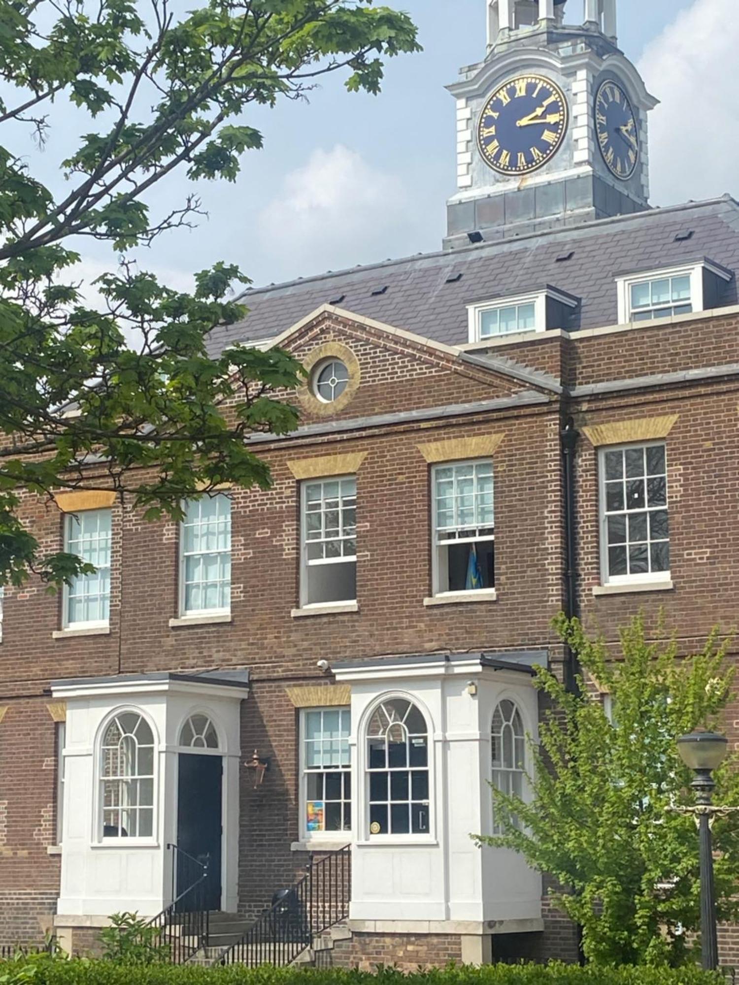 Listed Building Close To River Thames Londen
