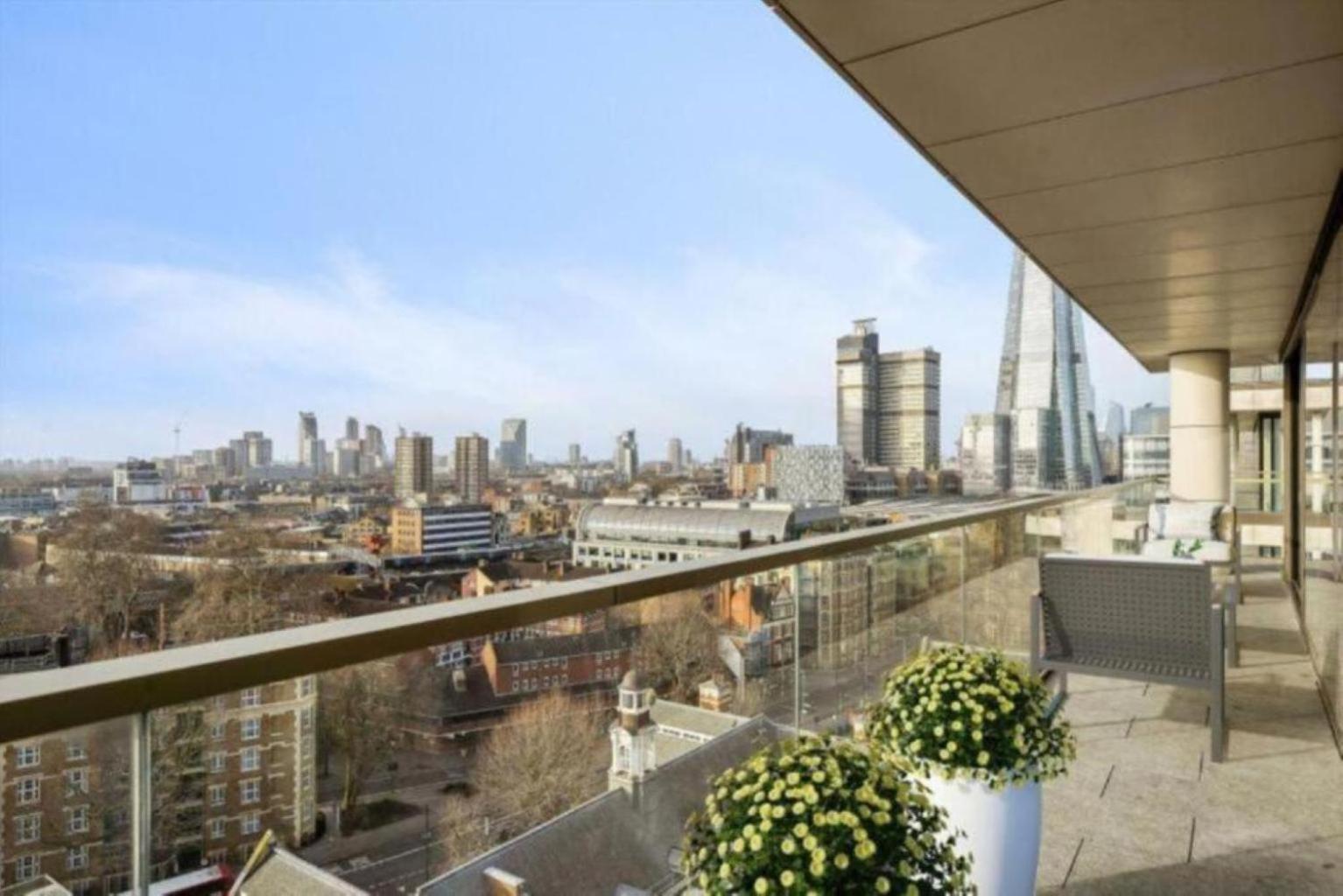 Apartment 5 Million Pound Luxury Penthouse Tower Bridge Sleeps 8 Private Jacuzzi London