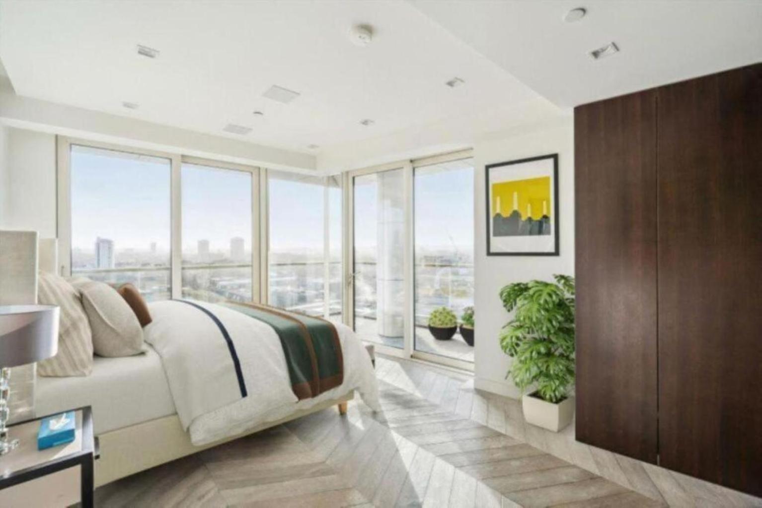 Apartment 5 Million Pound Luxury Penthouse Tower Bridge Sleeps 8 Private Jacuzzi London