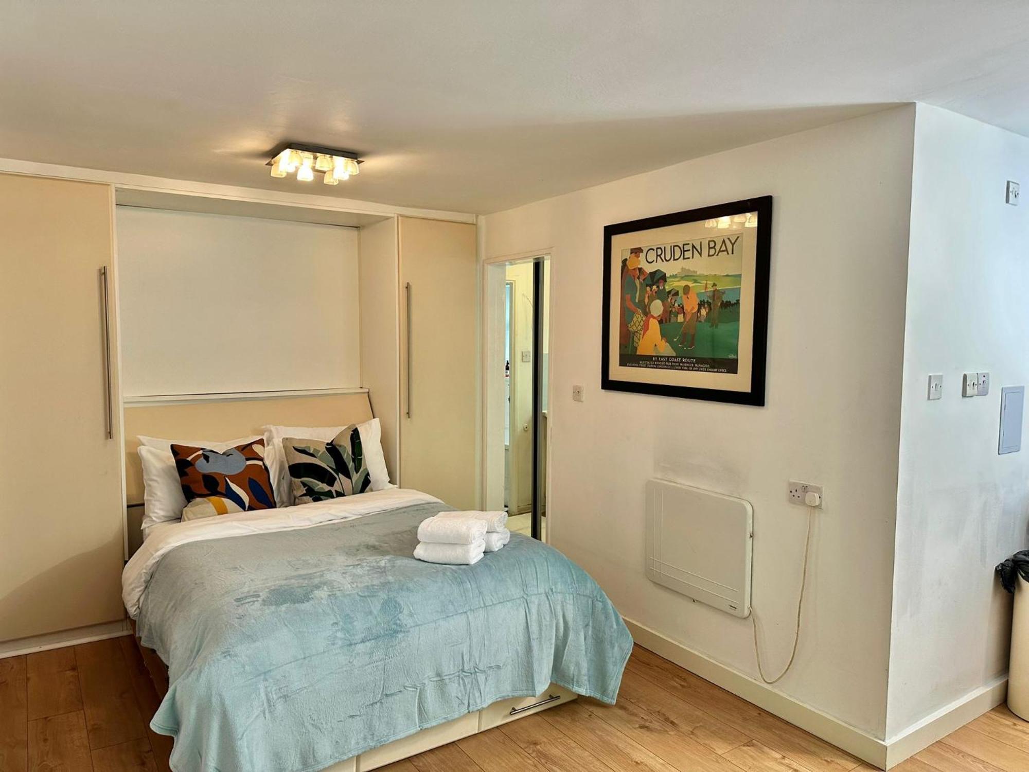 Close To Excel Centre