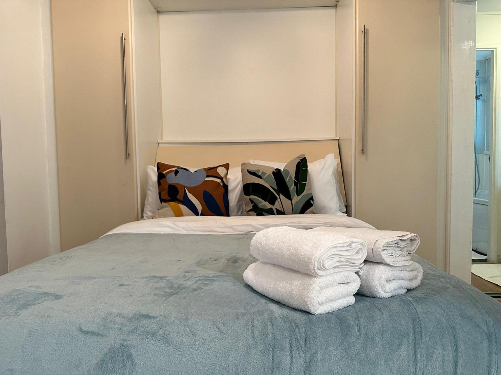 Apartment Close To Excel Centre