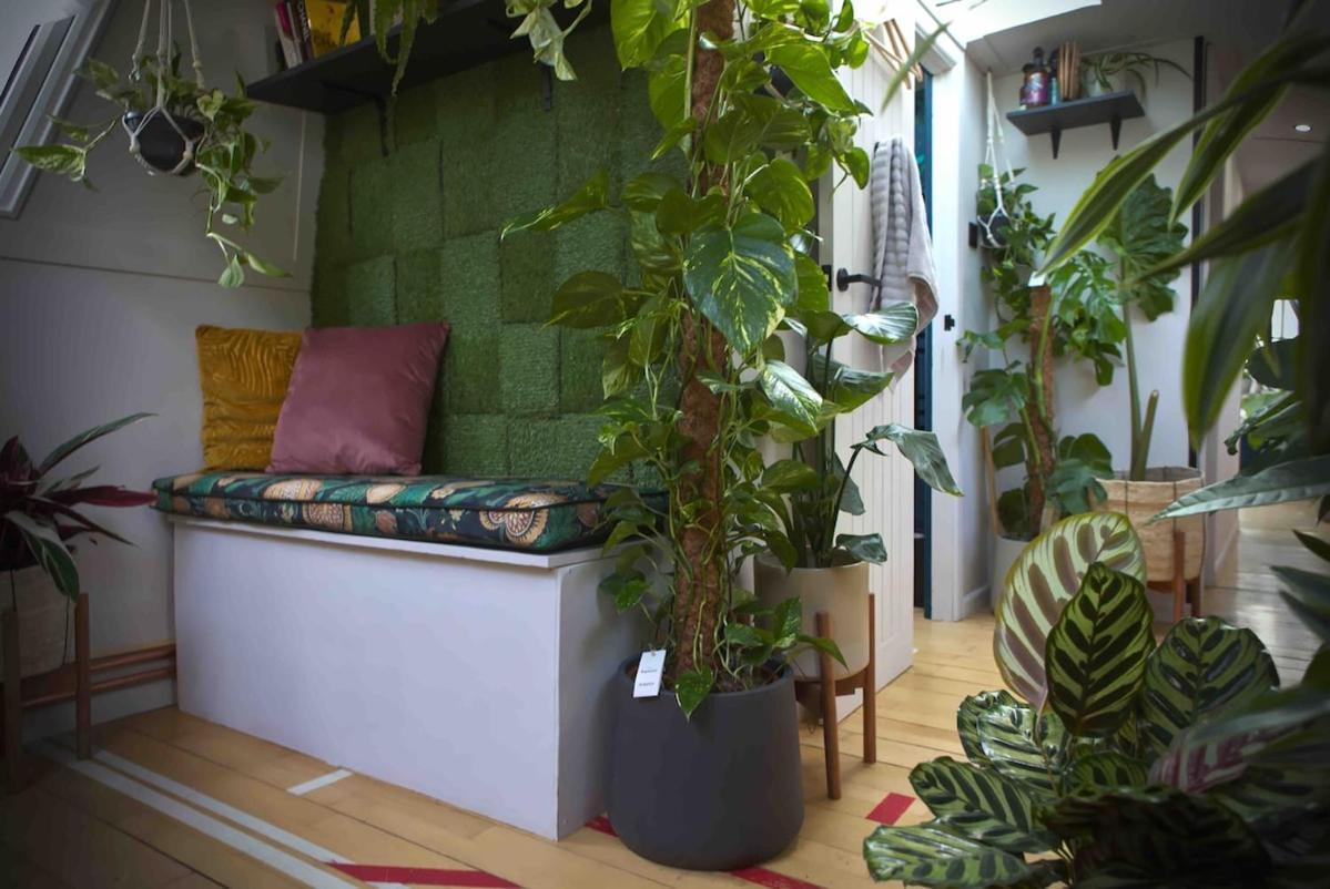 The Floating Terrarium