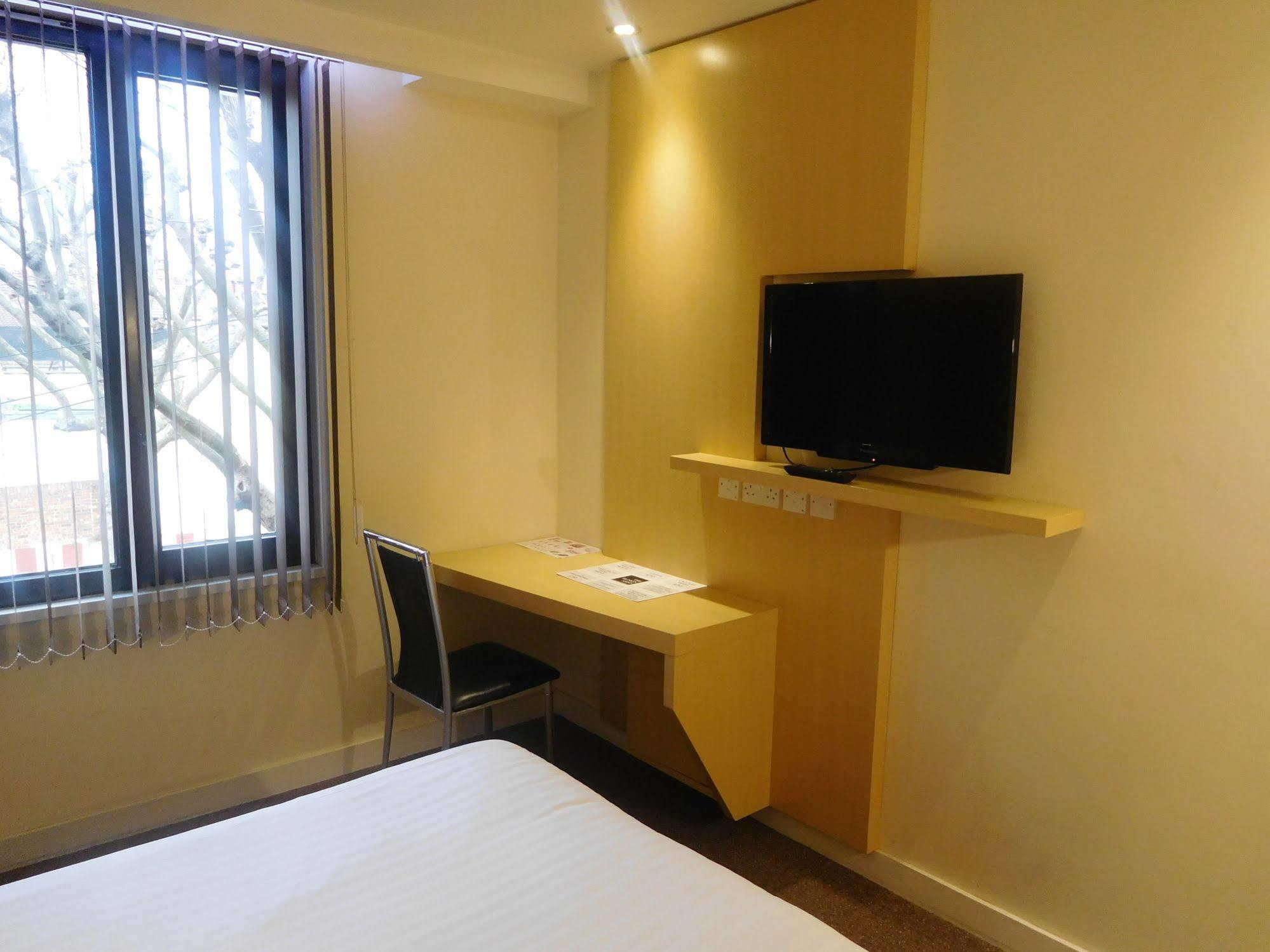 Ruskin Hotel London