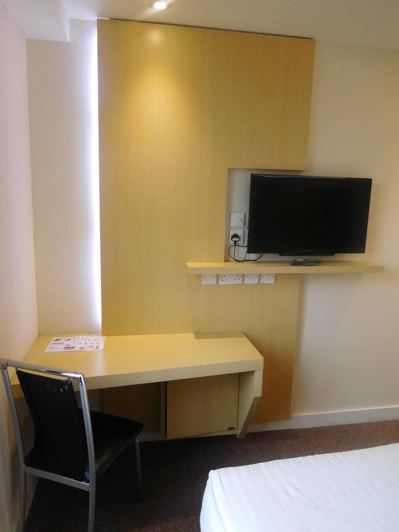 Ruskin 3* London