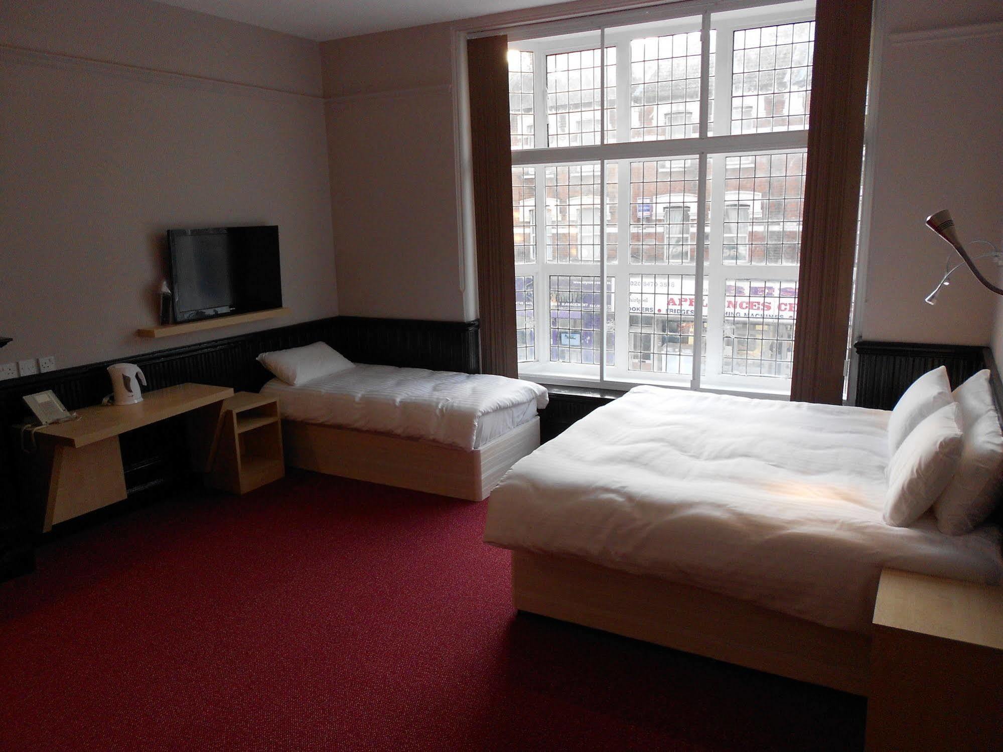 Hotel Ruskin