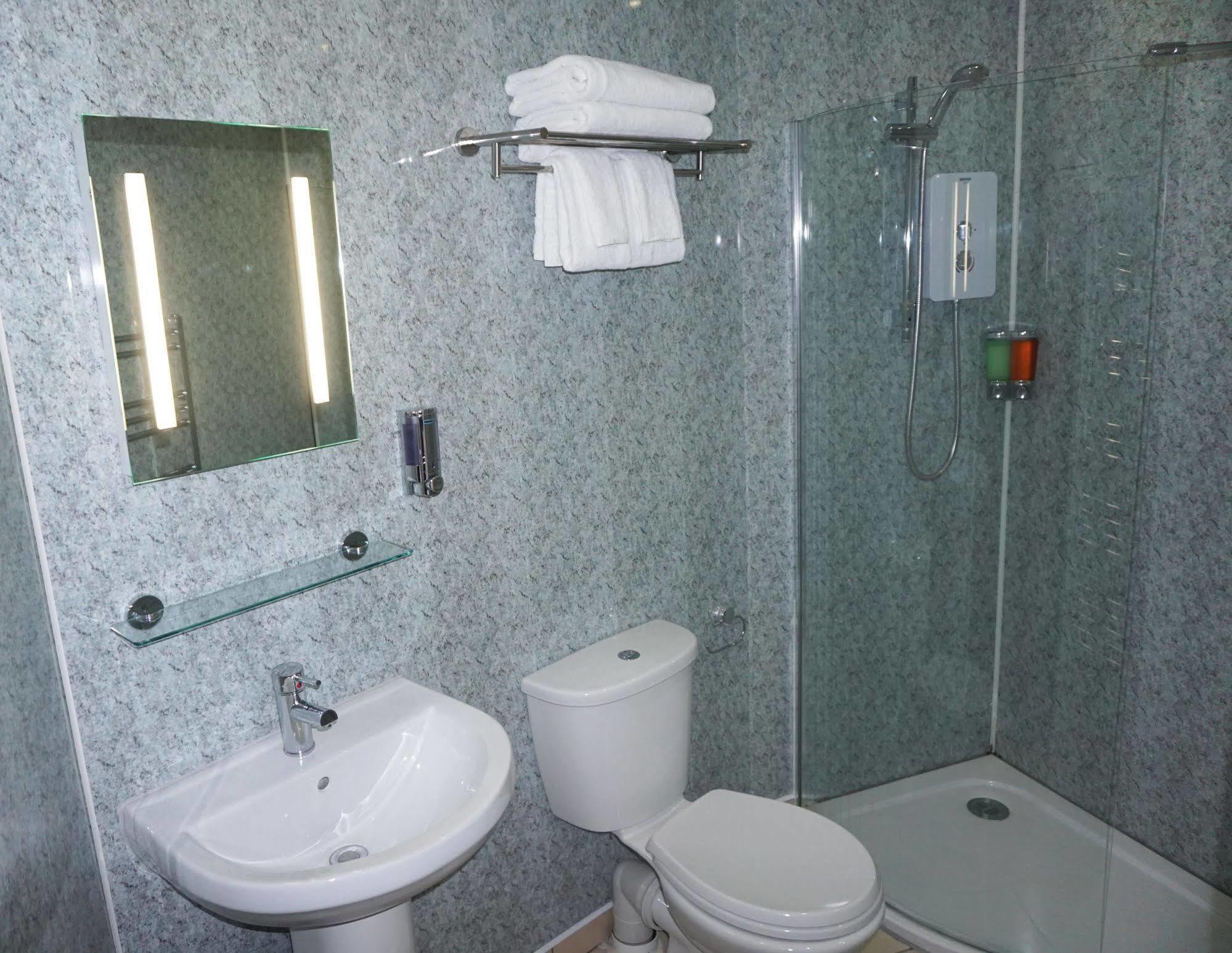 Hotel Bridge 3*