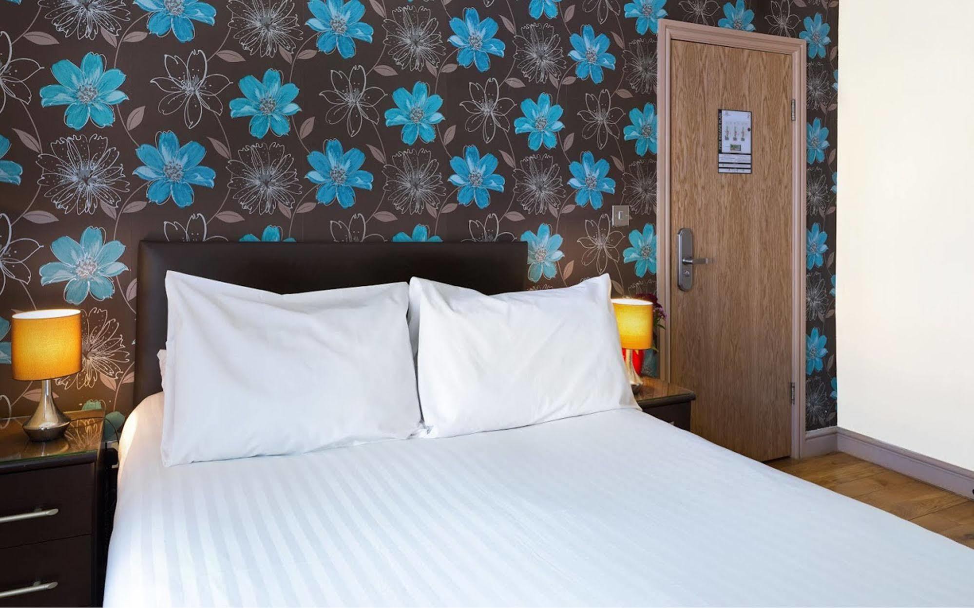 Hotel Sonder The Voyage 4*