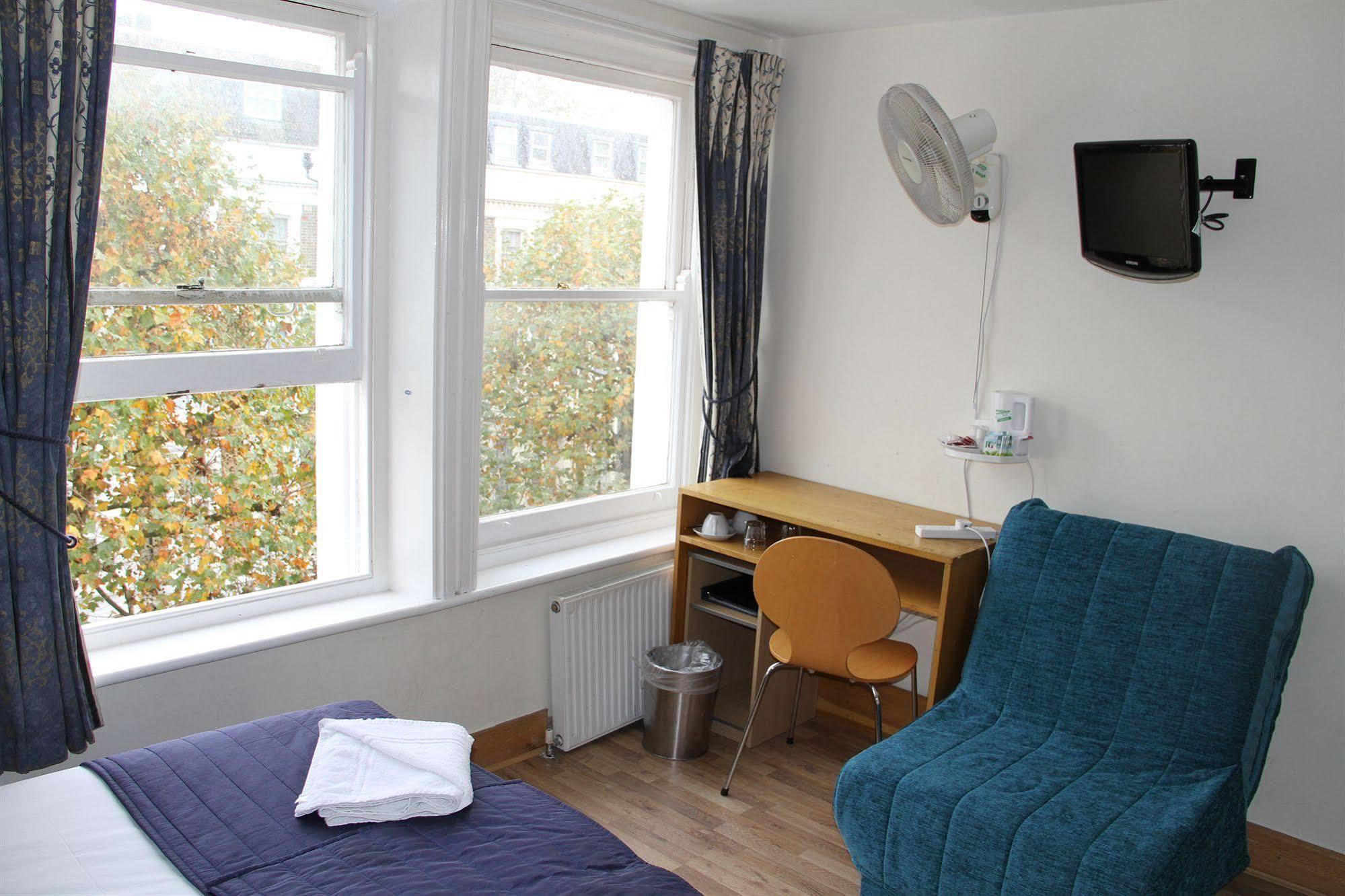 Oxford Hotel London