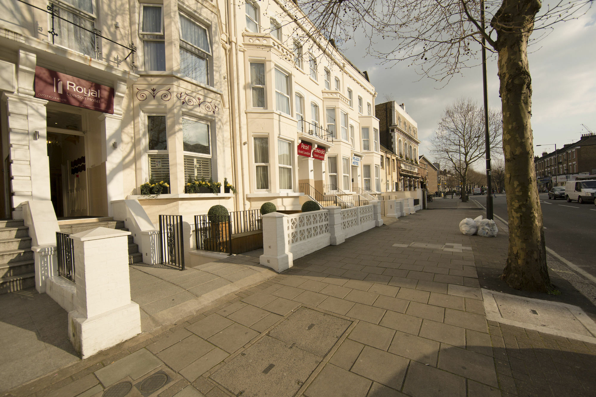 Royal By Saba Hotel London