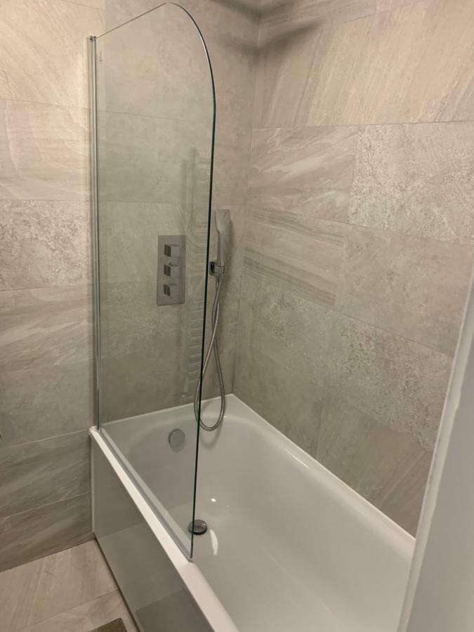 Brick Lane Living Quarters Apartment London