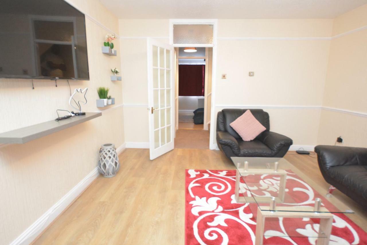 Ferienhaus Four Bedroom Townhouse 12 Minutes Walk To Excel Exhibition Centre London