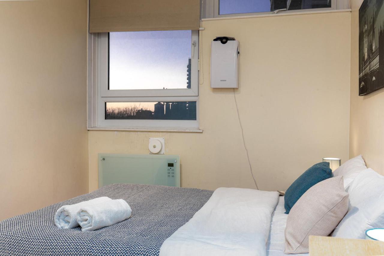 Queensland House Homestay *