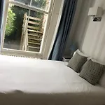 Elsham Apartments