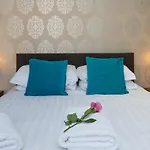 Luxury Central City Of London Apartments