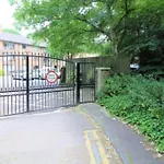 Large 3 Bedroom Apartment In Gated Development