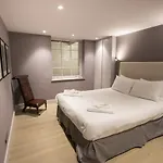 Stylish & Modern 1Bd Kensington Flat Sleeps 2
