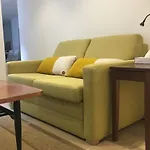 Stylish & Modern 1Bd Kensington Flat Sleeps 2