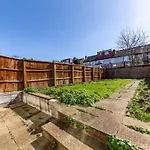 Flourish Apartments - The Avenue - Tottenham