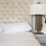 2 Bedroom Flat in Mayfair
