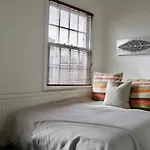 Bright And Spacious 1 Bedroom Apartment In Stylish Islington