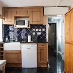 Caledonian Studio Flats