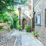 Gatsby Villa London