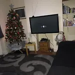 Bubblesbnb- Family 7 Bedroom House