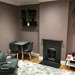 Peaceful 1 Bedroom Apartment Near Clapham Common