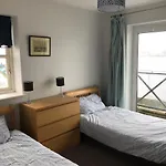 Thames View & Free Parking - Perfect Long Stay Workers Only