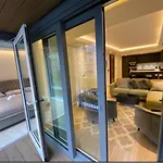 Chelsea Luxurious Apartments