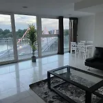 Best Location Chelsea River View /Central London