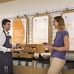 Holiday Inn Express Park Royal By Ihg