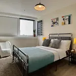 Amazing View 2 bedrooms 20mn from the center