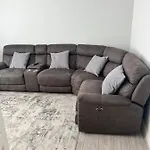 Lovely Forest Hill Flat