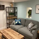 1 Bed Home From Home Apartments