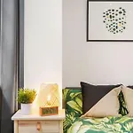 Modern 2 Bedroom Apartment In The Heart Of London