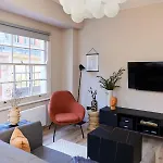 The Soho Retreat - Glamorous 1Bdr Flat