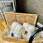 Lovely Two Bed Flat