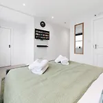 Crystal Palace Suites