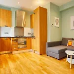 Apartment Central London