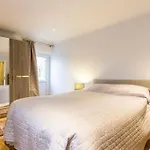 2 Bed Room Flat Near Westfield, West London