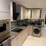 Impeccable 2-Bed House