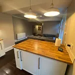 Spacious 2-Bed Apartment
