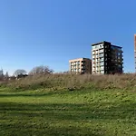 Burgess Park Penthouse