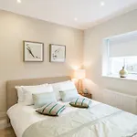 High Street Kensington Apartment